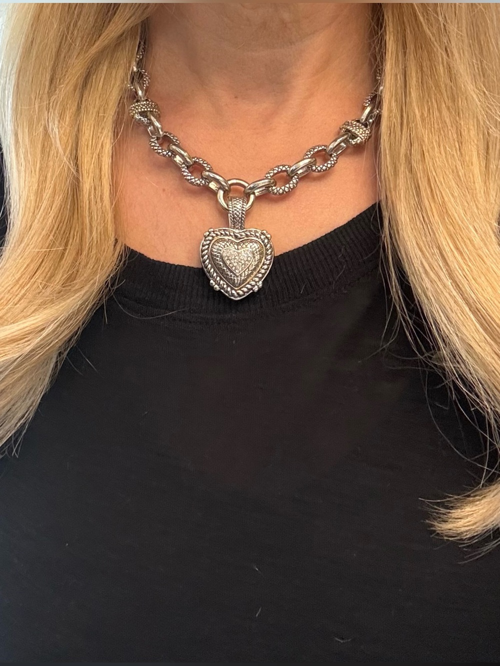 Silver Heart Pavé Pendant Chain Necklace 18 Inches